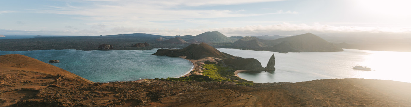 Classic Galapagos: Central Eastern Islands (Grand Queen Beatriz)