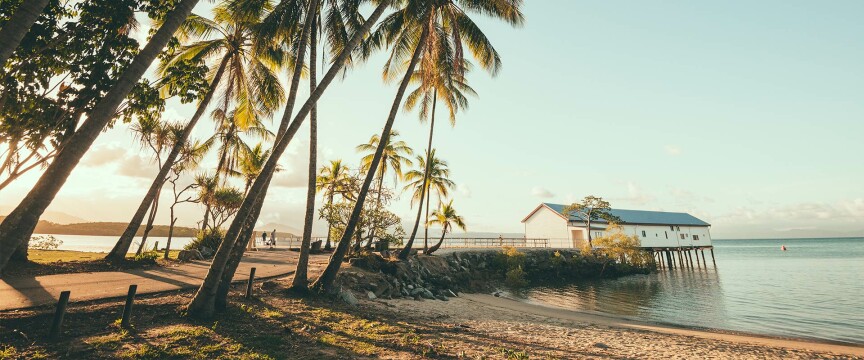 Queensland Tropics and Outback by Private Jet 