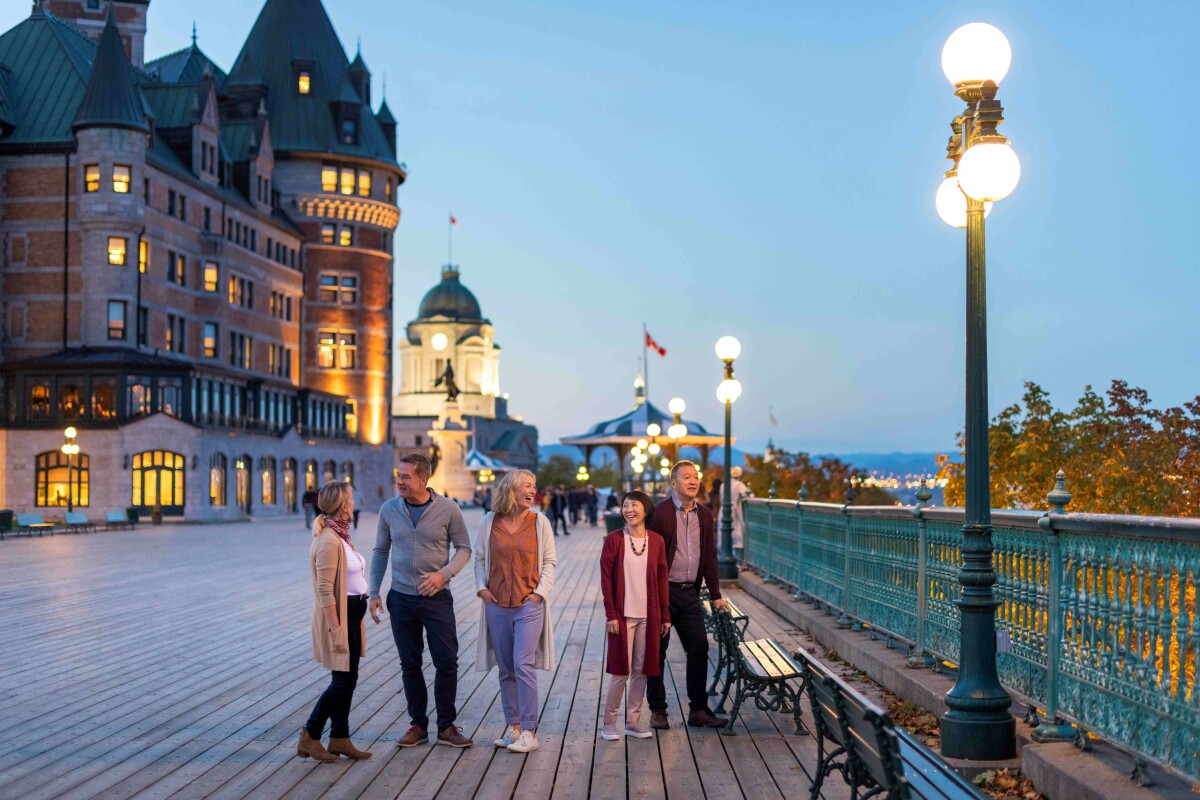 Terrasse Dufferin Quebec Canada resized